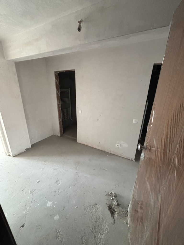 Продава МНОГОСТАЕН, гр. София, Център, снимка 3 - Апартаменти - 52986350