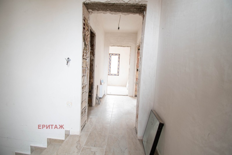 Te koop  Huis regio Sofia , Gorna Malina , 180 m² | 15142099 - afbeelding [9]