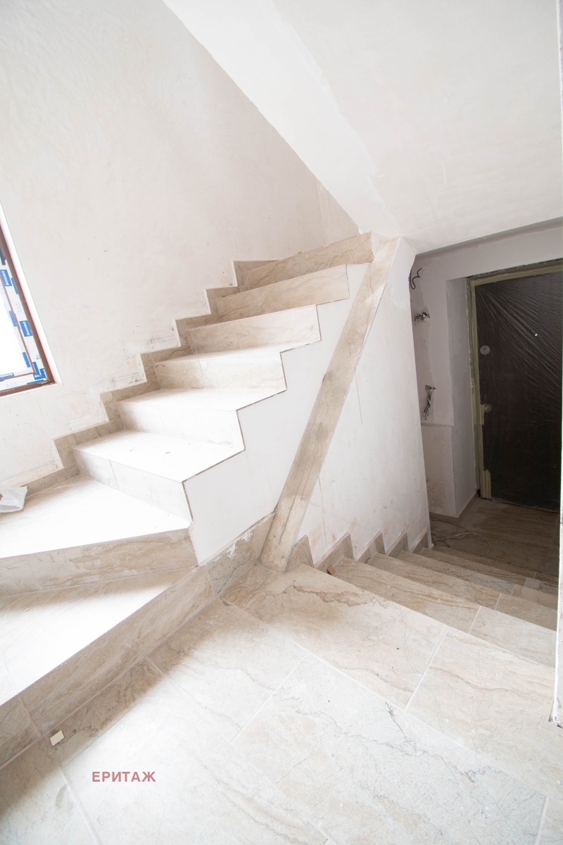 Te koop  Huis regio Sofia , Gorna Malina , 180 m² | 15142099 - afbeelding [8]