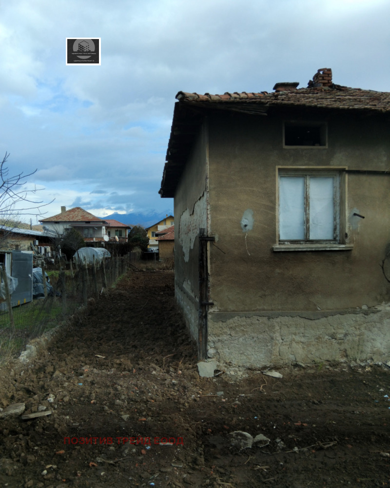 Продава КЪЩА, гр. Кочериново, област Кюстендил, снимка 2 - Къщи - 52977585