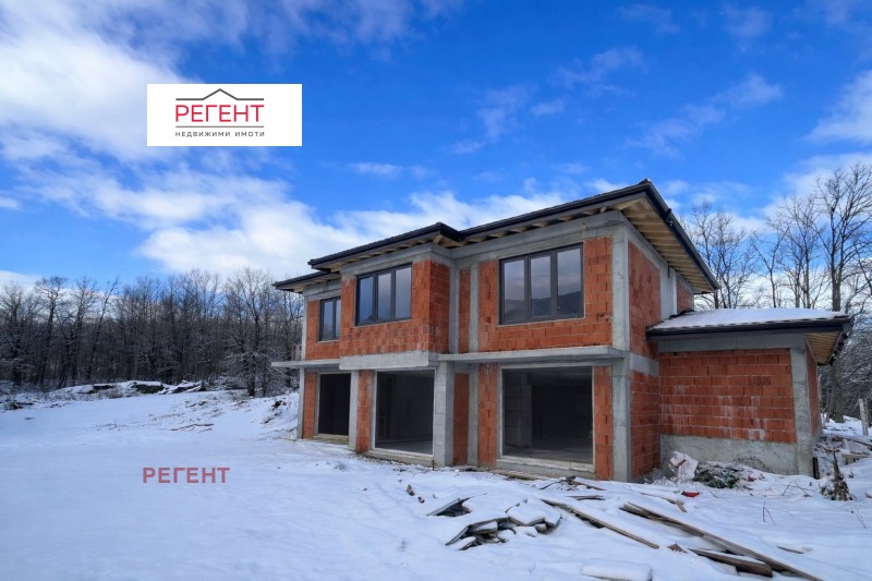 Продава КЪЩА, гр. Габрово, Русевци