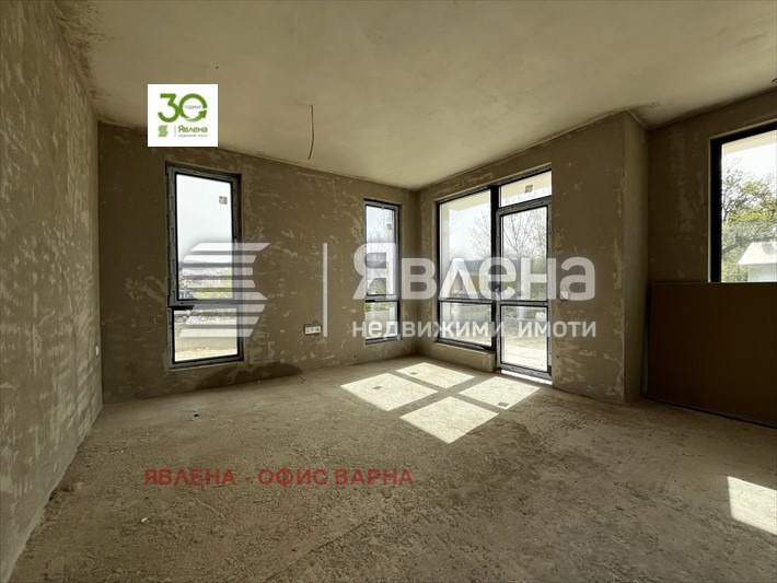 Продава КЪЩА, гр. Варна, м-т Долна Трака, снимка 6 - Къщи - 53330660