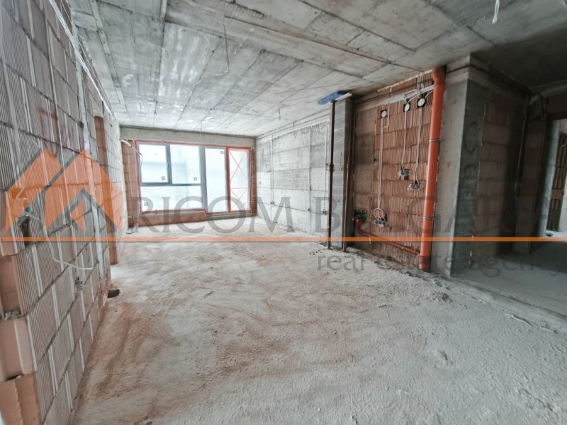 Продава 3-СТАЕН, гр. Варна, Свети Никола, снимка 4 - Апартаменти - 50987157