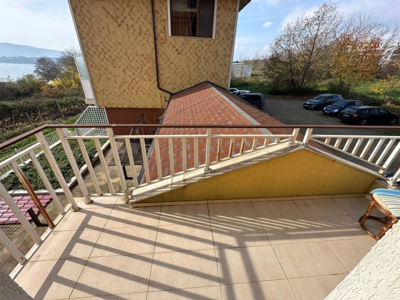 Продава 3-СТАЕН, гр. Бяла, област Варна, снимка 13 - Апартаменти - 53285897