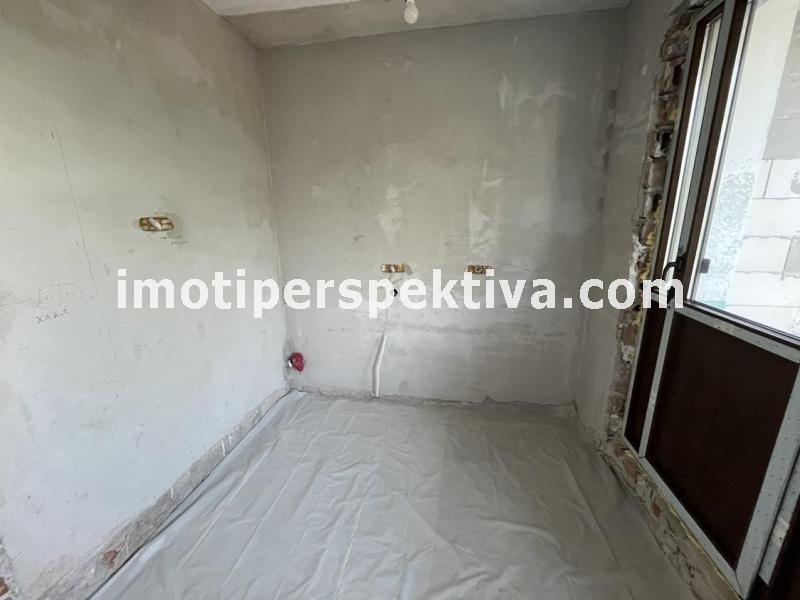 For Sale  3+ bedroom Plovdiv , Kyuchuk Parizh , 105 sq.m | 48762593 - image [8]