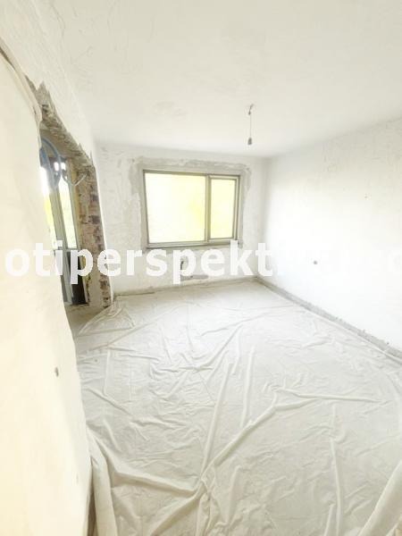 For Sale  3+ bedroom Plovdiv , Kyuchuk Parizh , 105 sq.m | 48762593 - image [7]