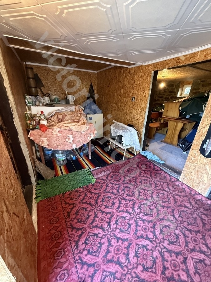 Продава КЪЩА, с. Длъжка поляна, област Търговище, снимка 9 - Къщи - 56129953