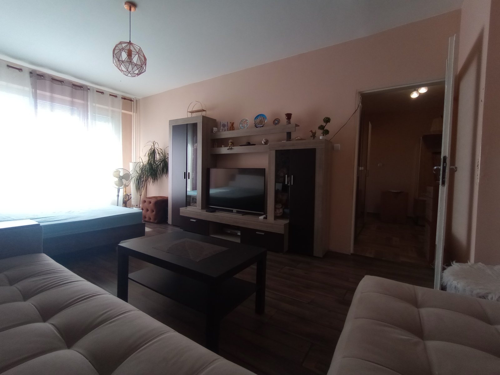 Продава 1-СТАЕН, гр. София, Люлин 7, снимка 3 - Апартаменти - 54135444