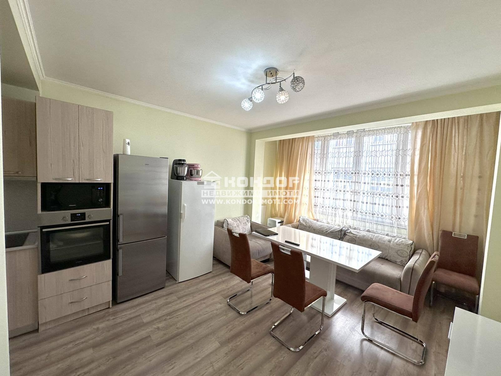 Продава ЕТАЖ ОТ КЪЩА, гр. Пловдив, Каменица 2, снимка 2 - Етаж от къща - 49901628