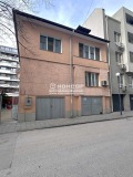 Продава ЕТАЖ ОТ КЪЩА, град Пловдив, Каменица 2 • 399000 € / 780376.17 лв. • 87998875 12