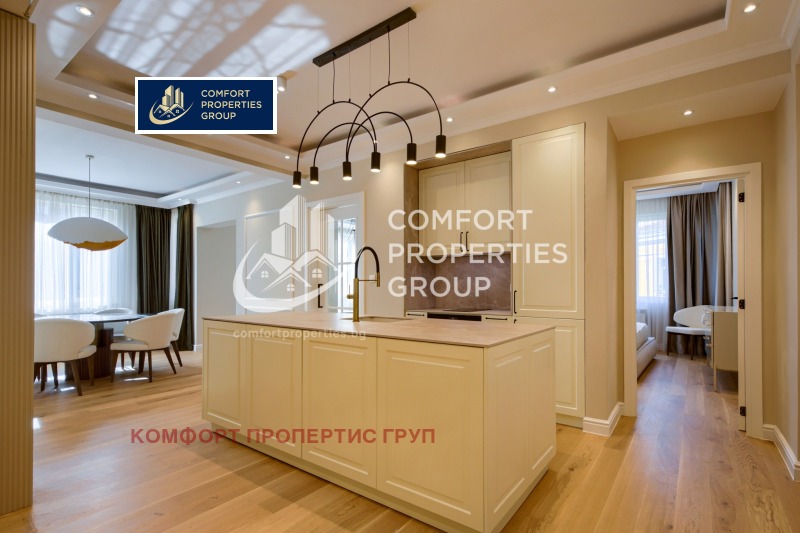 À venda  2 quartos Sofia , Doktorski pametnik , 140 m² | 60889926