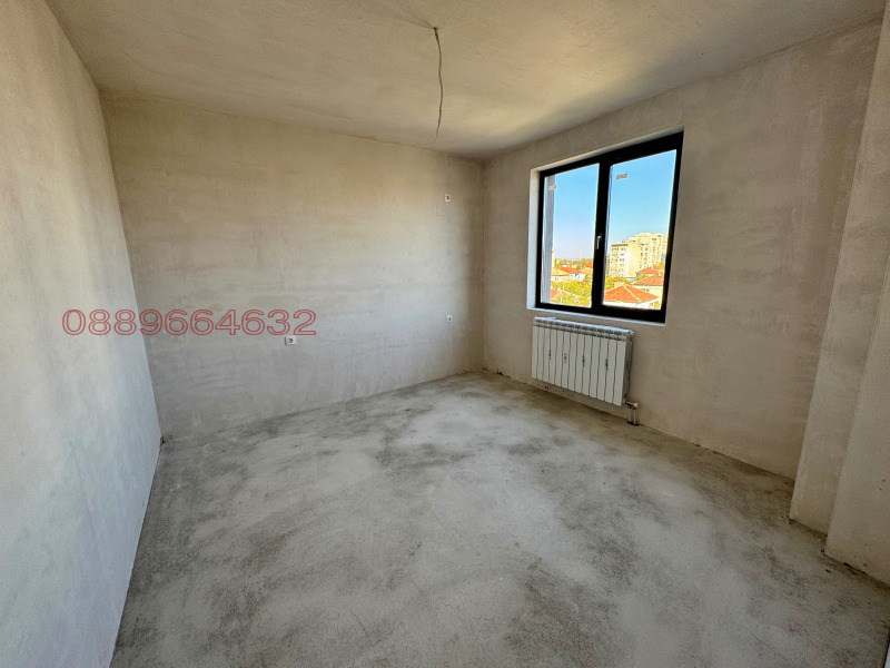 Продава 3-СТАЕН, гр. Търговище, Център, снимка 3 - Апартаменти - 52792960