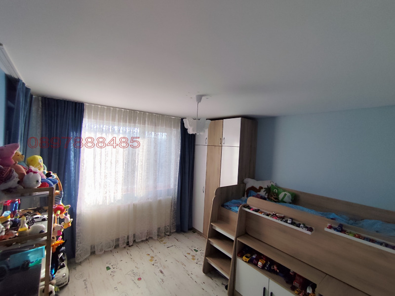 Продава ЕТАЖ ОТ КЪЩА, гр. Търговище, Център