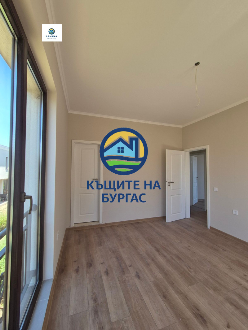 Продава КЪЩА, гр. Бургас, Сарафово, снимка 2 - Къщи - 53092670