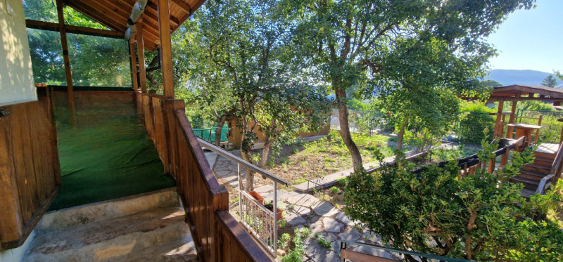 Продава КЪЩА, с. Извор, област Пловдив, снимка 3 - Къщи - 52386488