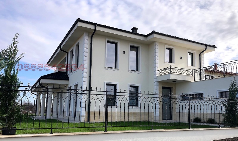 Продава КЪЩА, с. Белащица, област Пловдив, снимка 2 - Къщи - 52748754