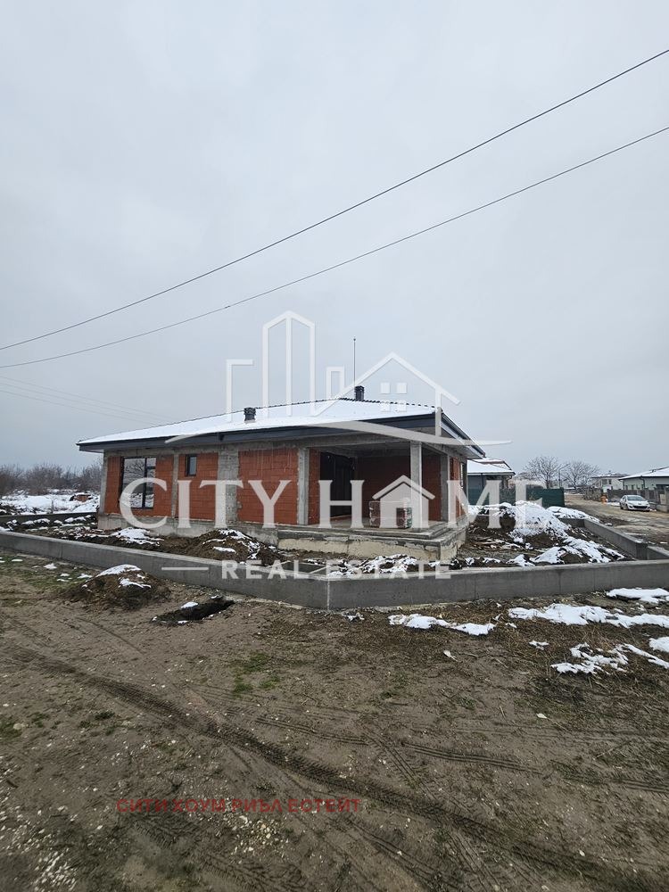 Продава КЪЩА, с. Оризари, област Пловдив, снимка 5 - Къщи - 53376290