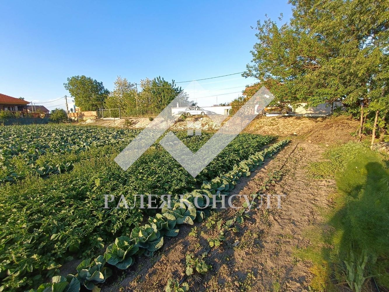 Продава ПАРЦЕЛ, с. Маноле, област Пловдив