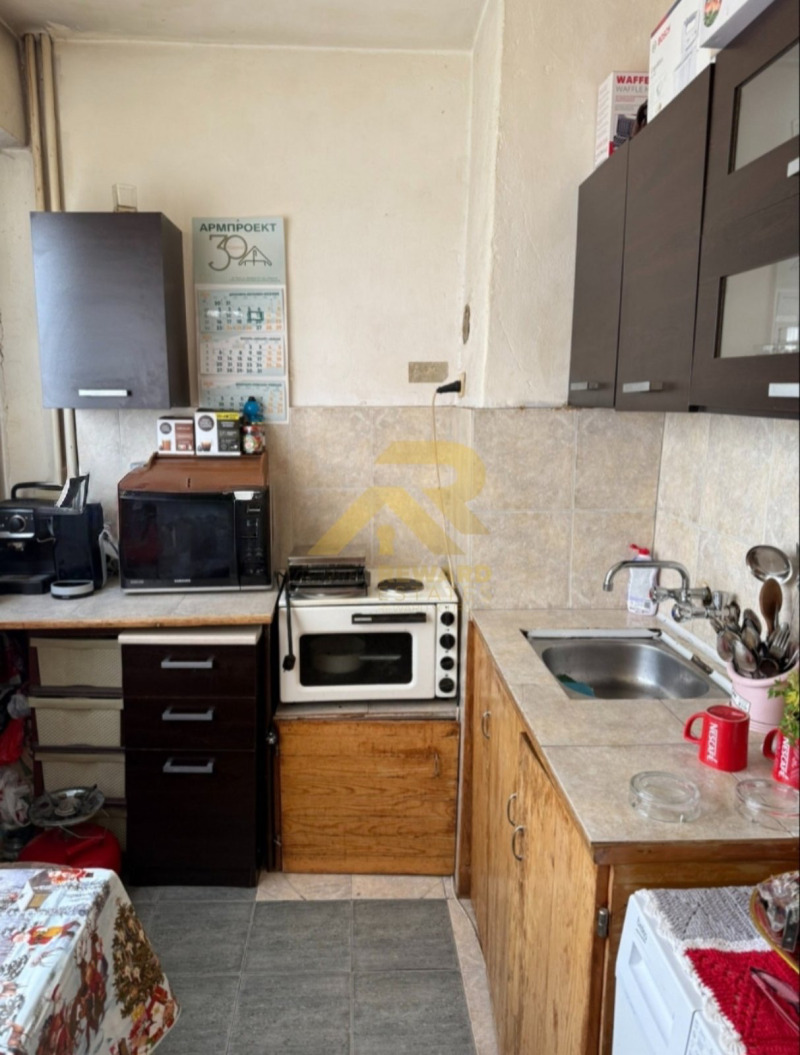 Προς πώληση  1 υπνοδωμάτιο Περνηκ , Ηζτοκ , 61 τ.μ | 99461130