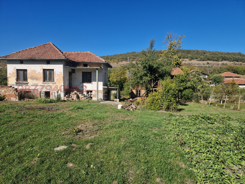 Продава КЪЩА, с. Петко Славейков, област Габрово, снимка 5 - Къщи - 52782537