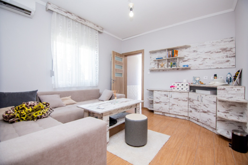 Продава КЪЩА, гр. София, Център, снимка 6 - Къщи - 54607507