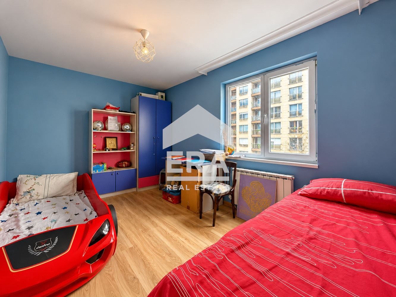 Продава 4-СТАЕН, гр. София, Лагера, снимка 3 - Апартаменти - 56599747