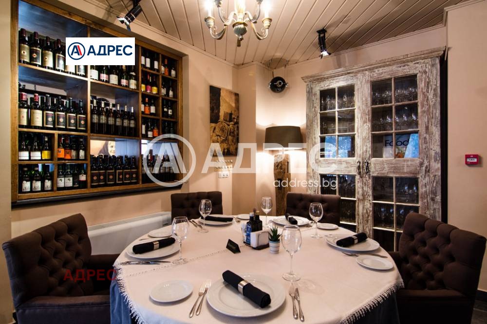 Продава КЪЩА, гр. Варна, Център, снимка 7 - Къщи - 42839572