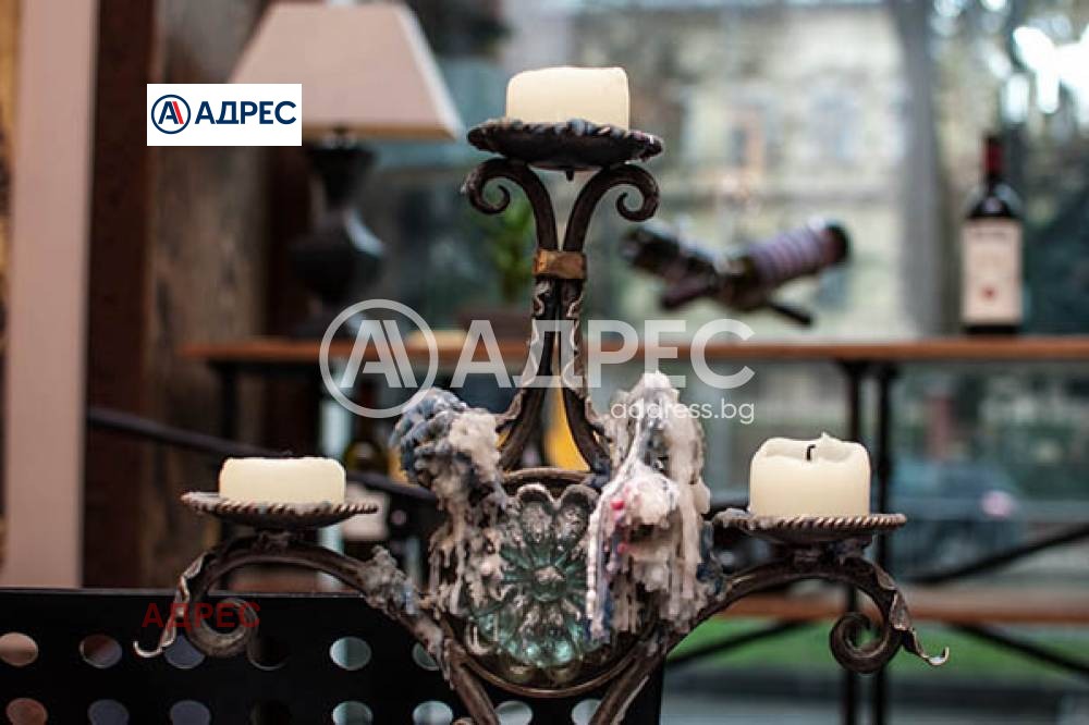 Продава КЪЩА, гр. Варна, Център, снимка 3 - Къщи - 42839572