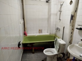 1 quarto Vrabnica 2, Sofia 5