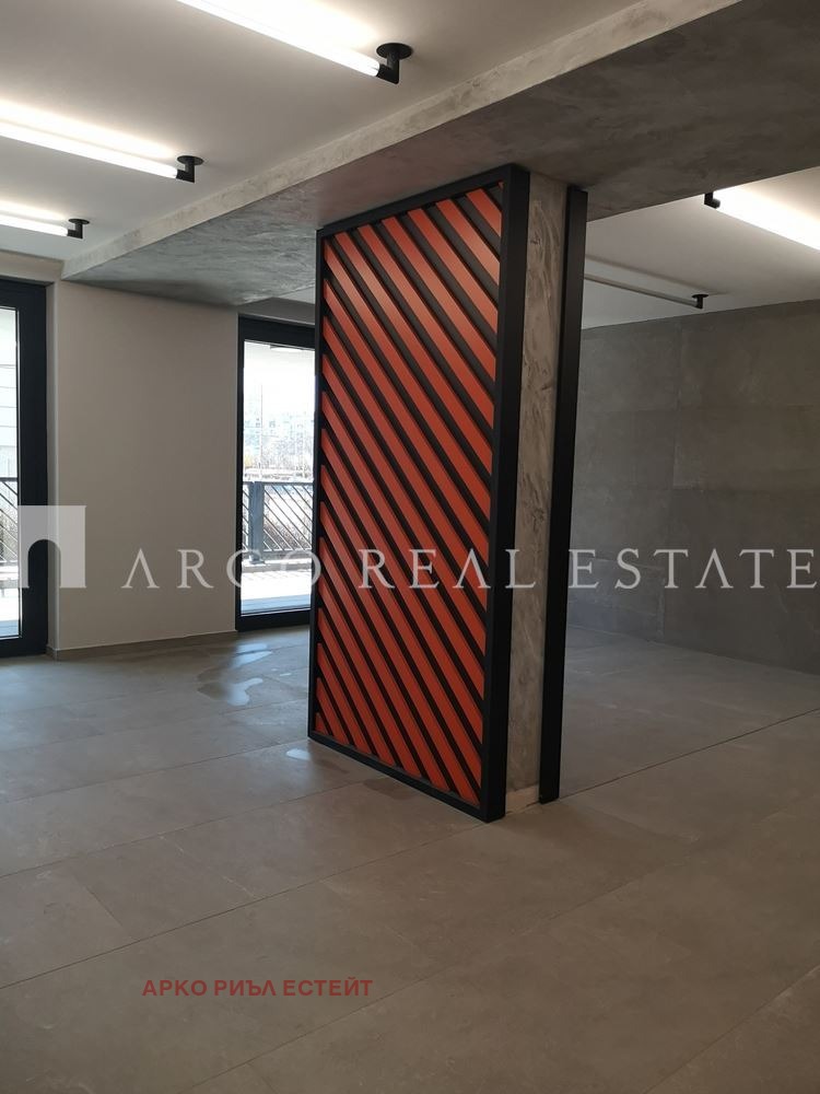 In vendita  2 camere da letto Sofia , Zona B-5-3 , 125 mq | 32751700 - Immagine [16]