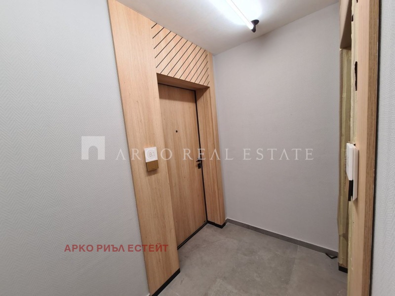 In vendita  2 camere da letto Sofia , Zona B-5-3 , 125 mq | 32751700 - Immagine [10]
