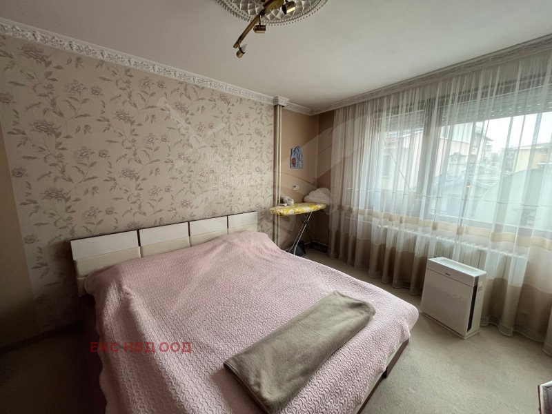 For Sale  3+ bedroom Plovdiv , Karshiyaka , 110 sq.m | 12091315 - image [2]