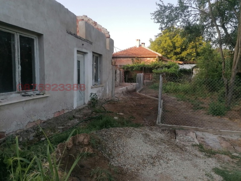 Продава КЪЩА, гр. Мездра, област Враца, снимка 3 - Къщи - 52781275