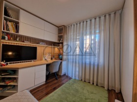 2 bedroom Vitosha, Sofia 9