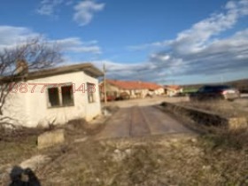 Na prodej  Úložný prostor oblast Loveč , Kakrina , 540 m2 | 99344707 - obraz [3]