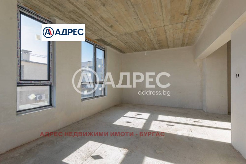 Продава 3-СТАЕН, гр. Бургас, област Бургас, снимка 2 - Aпартаменти - 47750256