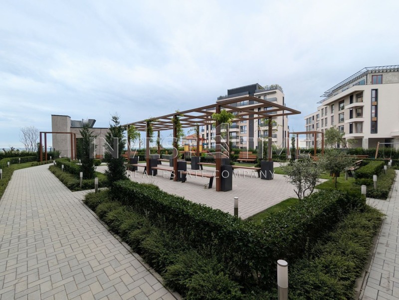 На продаж  2 спальні Варна , к.к. Св.Св. Константин и Елена , 148 кв.м | 26093749