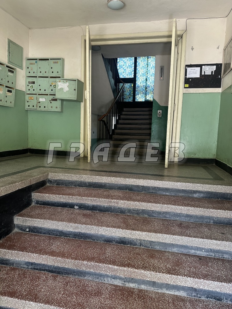 Продава  3-стаен град Русе , Възраждане , 82 кв.м | 59834153 - изображение [13]