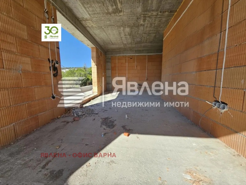 Продава  3-стаен град Варна , Левски 1 , 113 кв.м | 83510022