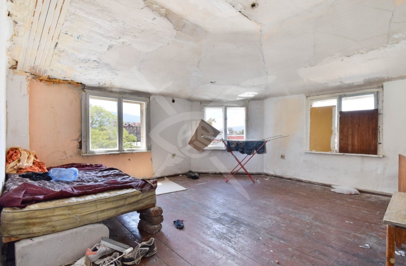 Продава  4-стаен град София , Център , 88 кв.м | 28575556 - изображение [2]