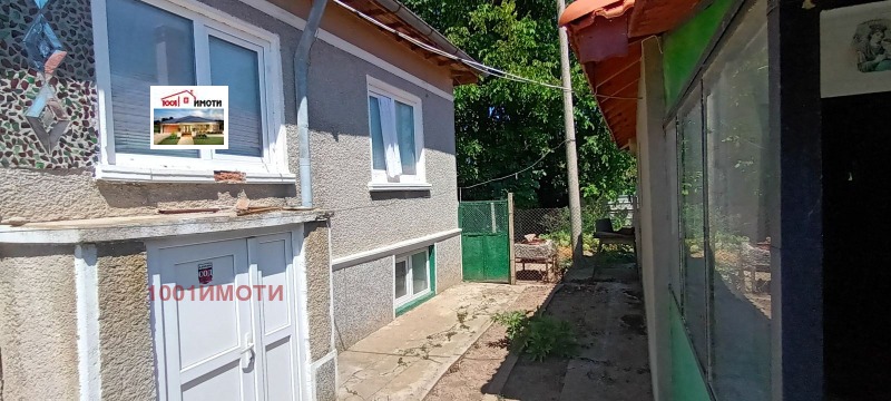 Продава КЪЩА, с. Захари Стояново, област Добрич, снимка 10 - Къщи - 47496102