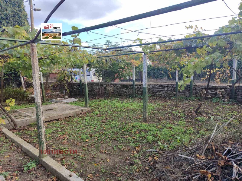 Продава КЪЩА, с. Захари Стояново, област Добрич, снимка 8 - Къщи - 47496102