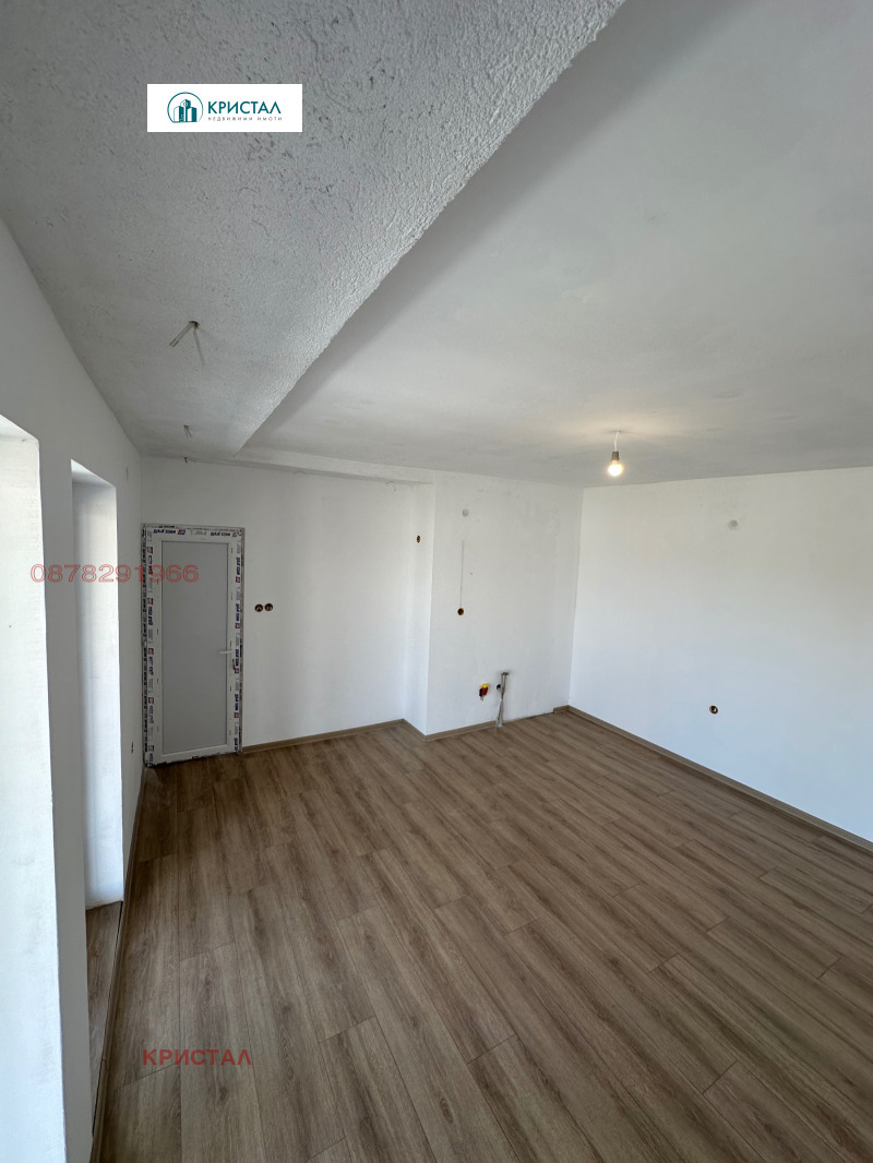 Продава  Къща област Пловдив , с. Калояново , 140 кв.м | 77330896 - изображение [4]