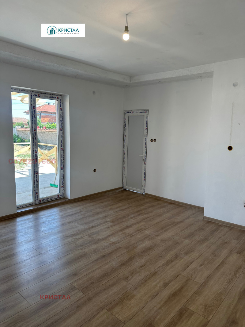 Продава  Къща област Пловдив , с. Калояново , 140 кв.м | 77330896 - изображение [3]