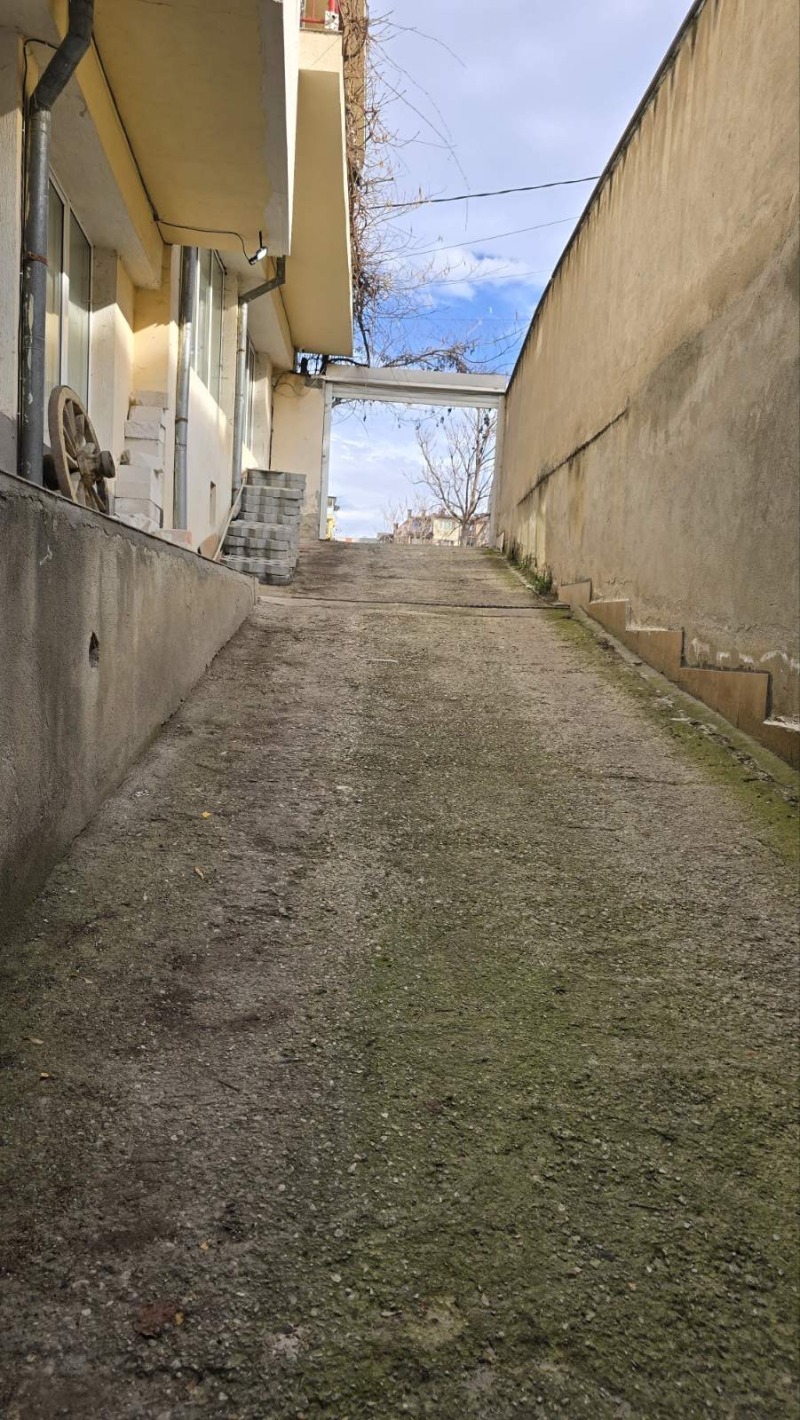 Продава ГАРАЖ, ПАРКОМЯСТО, гр. София, Овча купел 2, снимка 5 - Гаражи и паркоместа - 53196646