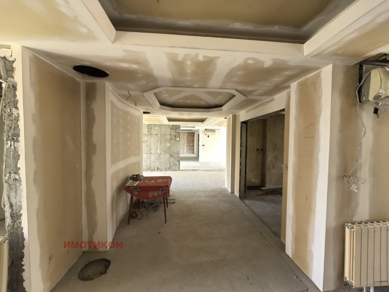 Продава БИЗНЕС ИМОТ, гр. Нова Загора, област Сливен, снимка 3 - Други - 50386045