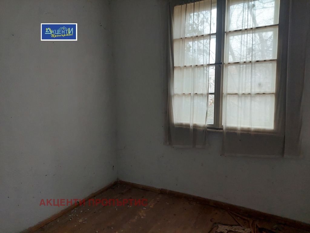 Продава КЪЩА, с. Лесичери, област Велико Търново, снимка 4 - Къщи - 54552181