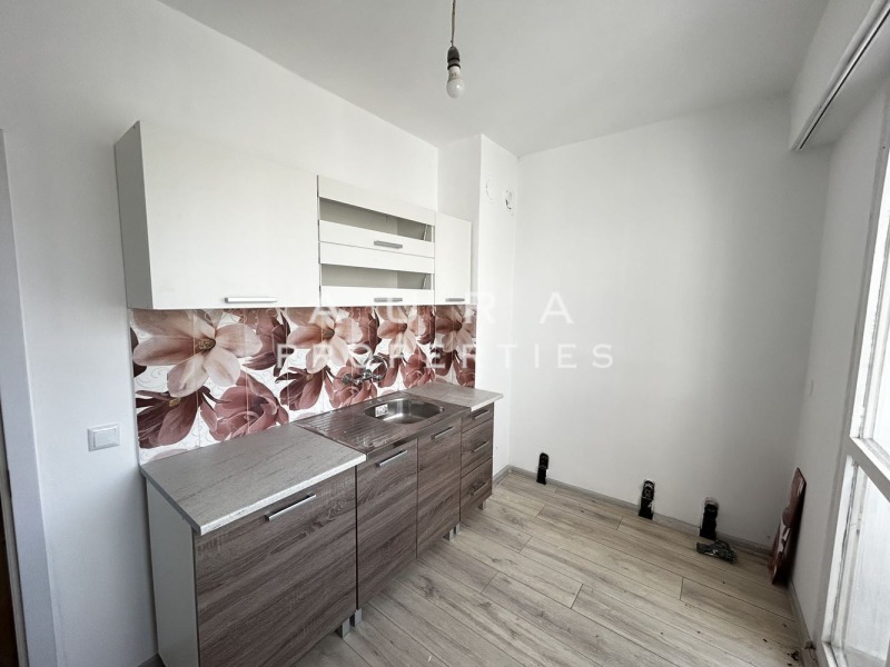 Te koop  1 slaapkamer Razgrad , Orel , 65 m² | 40638096