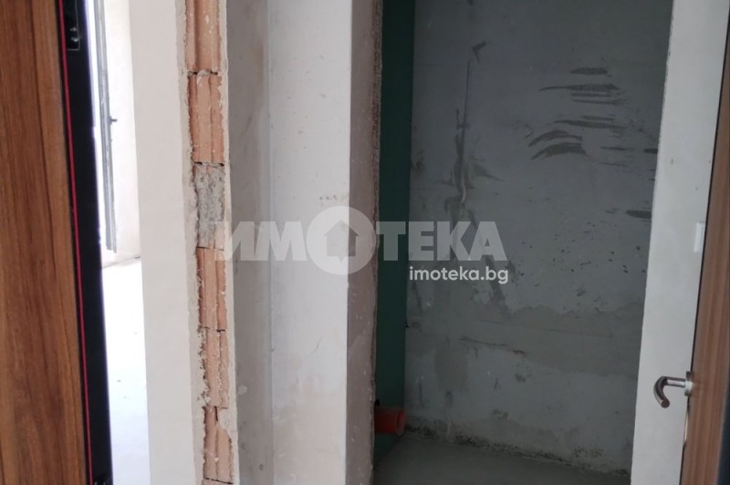 Продаја  2 спаваће собе Софија , Разсадника , 112 м2 | 50137976