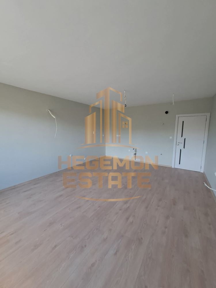 Продава 3-СТАЕН, гр. Варна, Централна поща